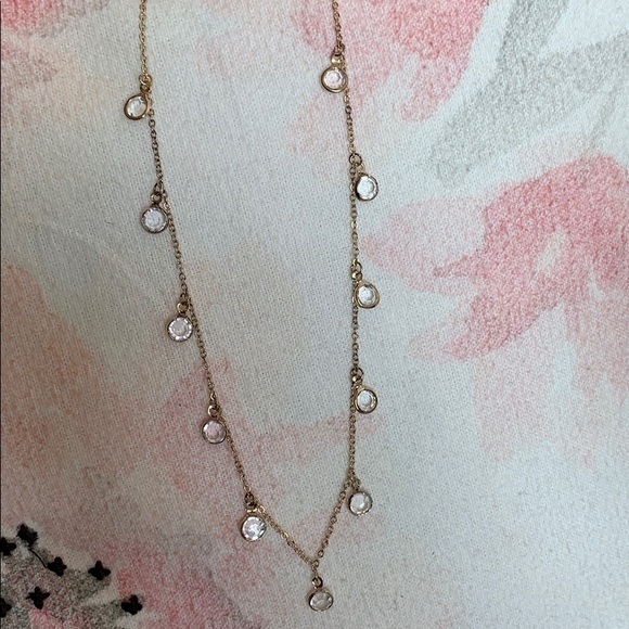 🌸2/$20🌸Forever 21 Gold and Crystal Drop Necklace - Picture 3 of 5
